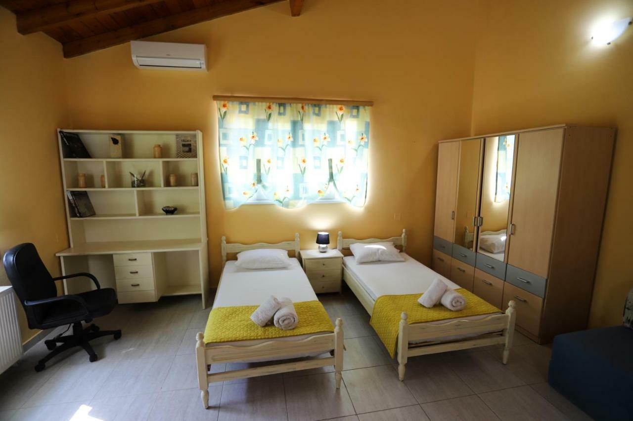 George'S Sweet N' Cozy Maisonette In Ipsos Corfu Exterior foto